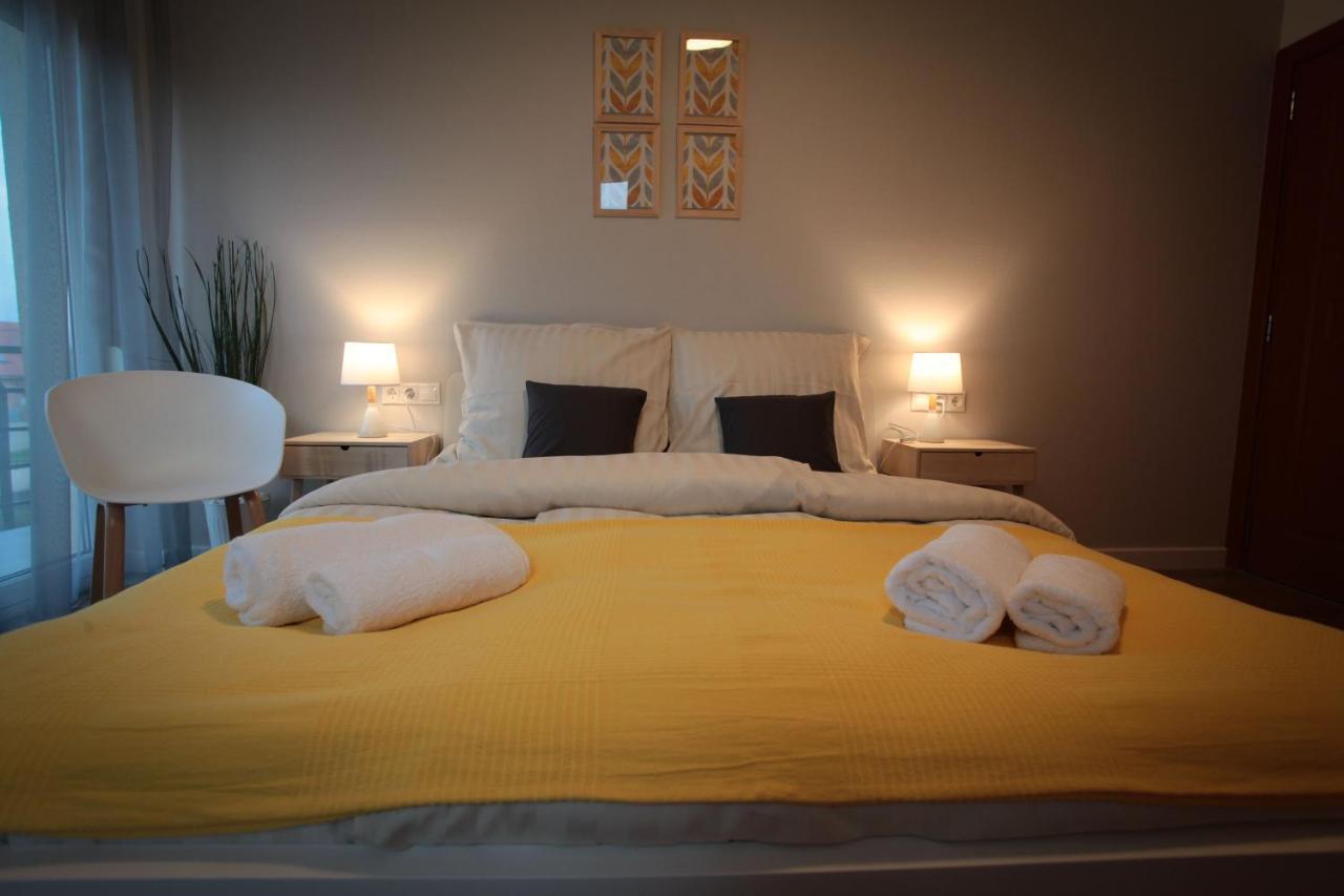 Bed & Breakfast Airport Almaskert Panzio *